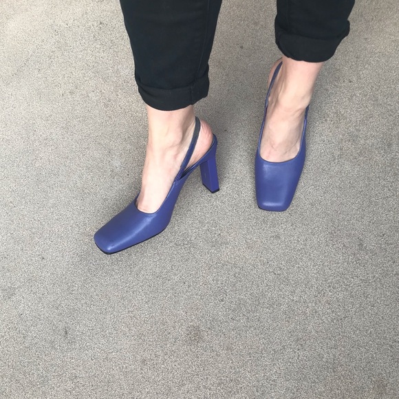 Vintage BCBG Paris Slingback Heels - Picture 4 of 8